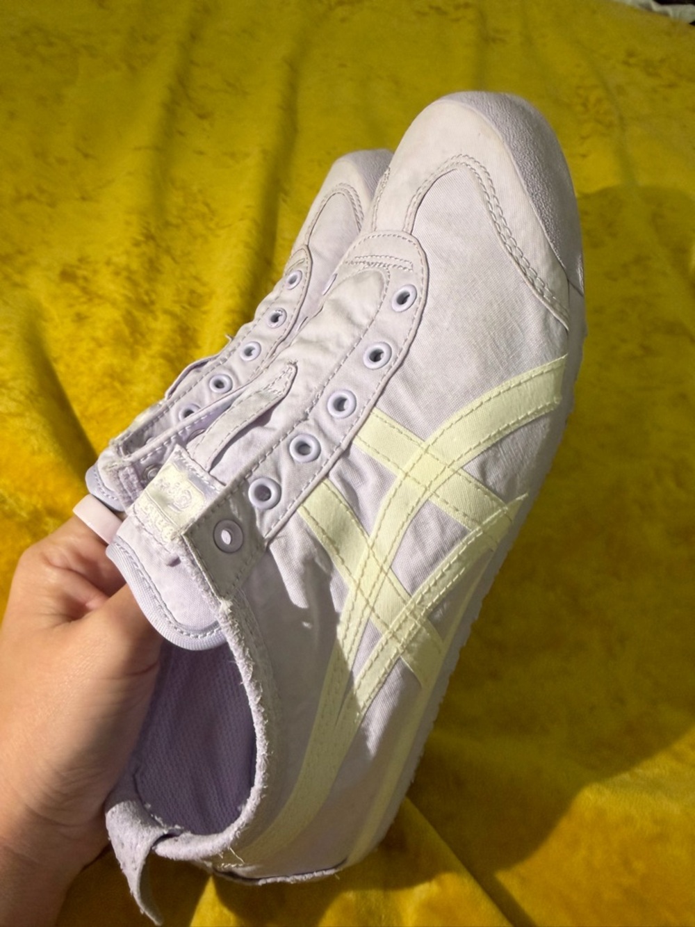 Onitsuka Tiger Lavender Cream Mexico 66 slip-on